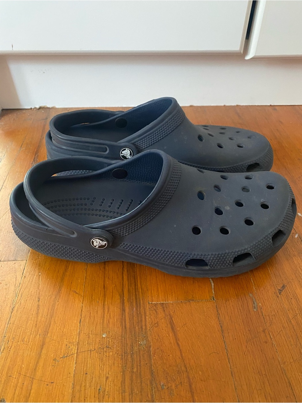 CROCS Classic Navy Ventilated Clogs